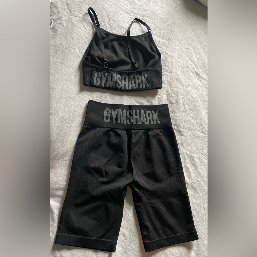 Gymshark SET sports bra & shorts